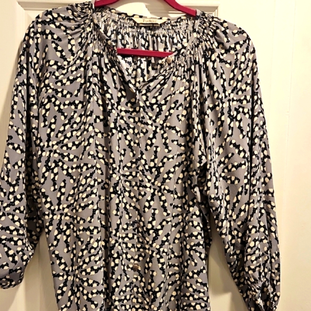 Tucker Silk Blouse. Black, Creme And Grey. No Flaws.